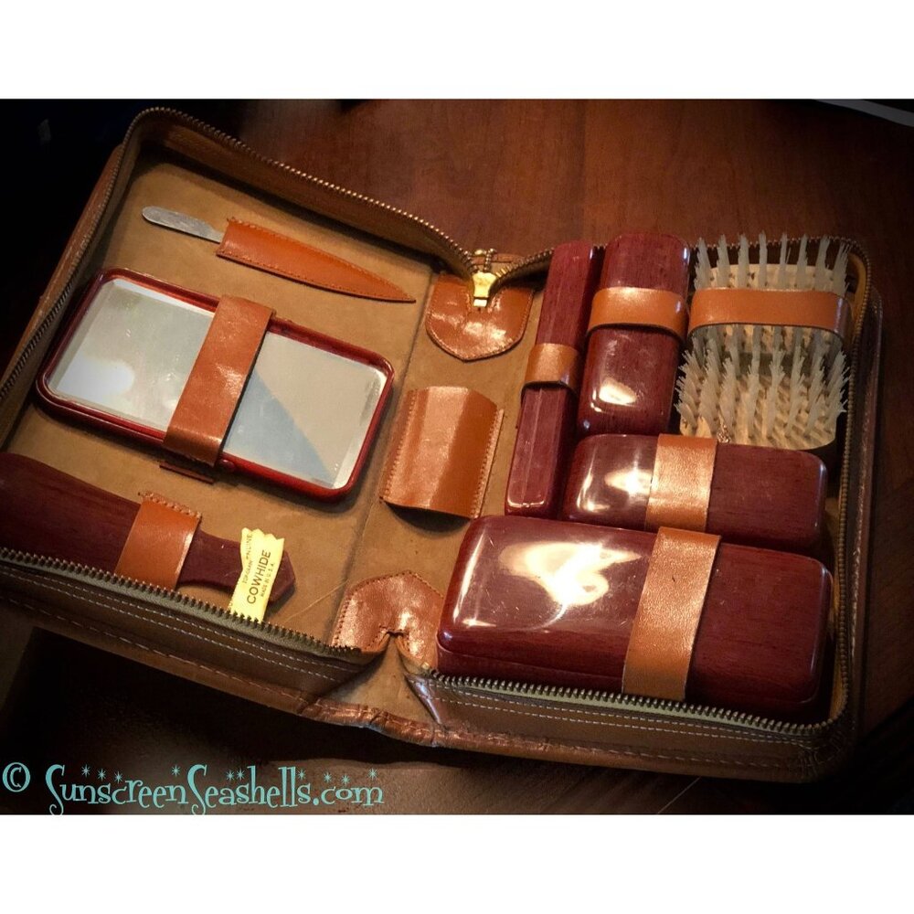 Vintage Men's Folding Leather Dopp Kit, Hipster Dopp Kit